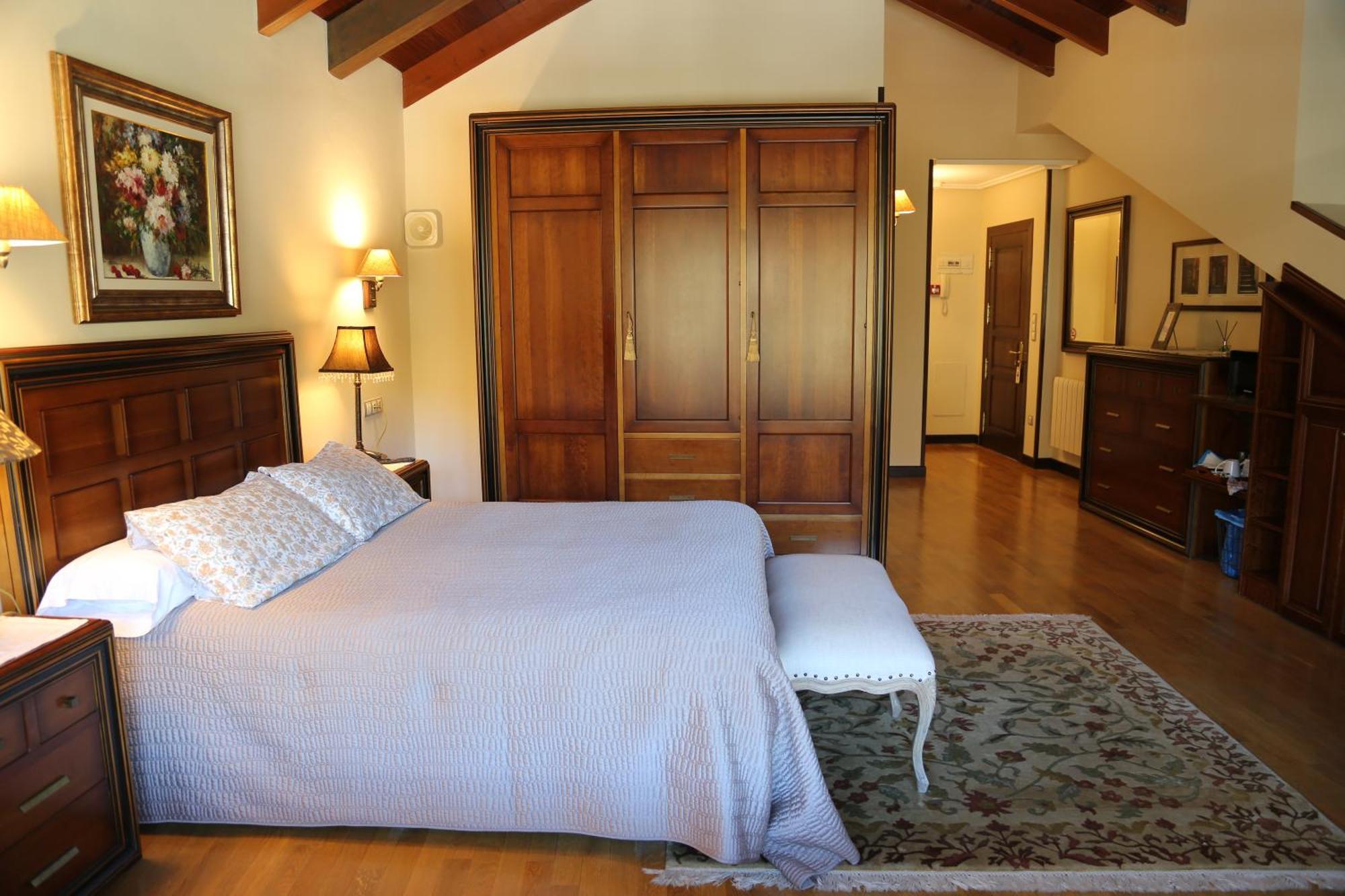 Apartamentos La Pontiga *** 因菲耶斯托 外观 照片