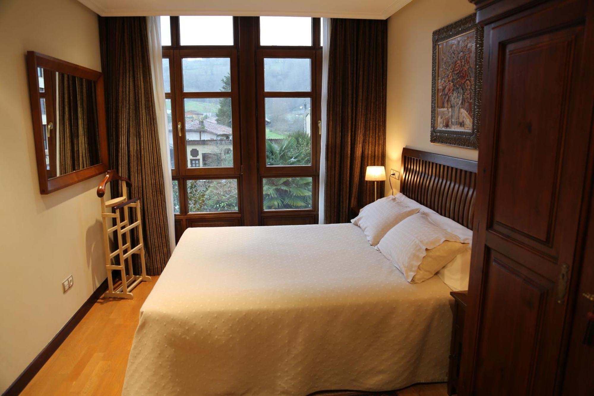 Apartamentos La Pontiga *** 因菲耶斯托 客房 照片