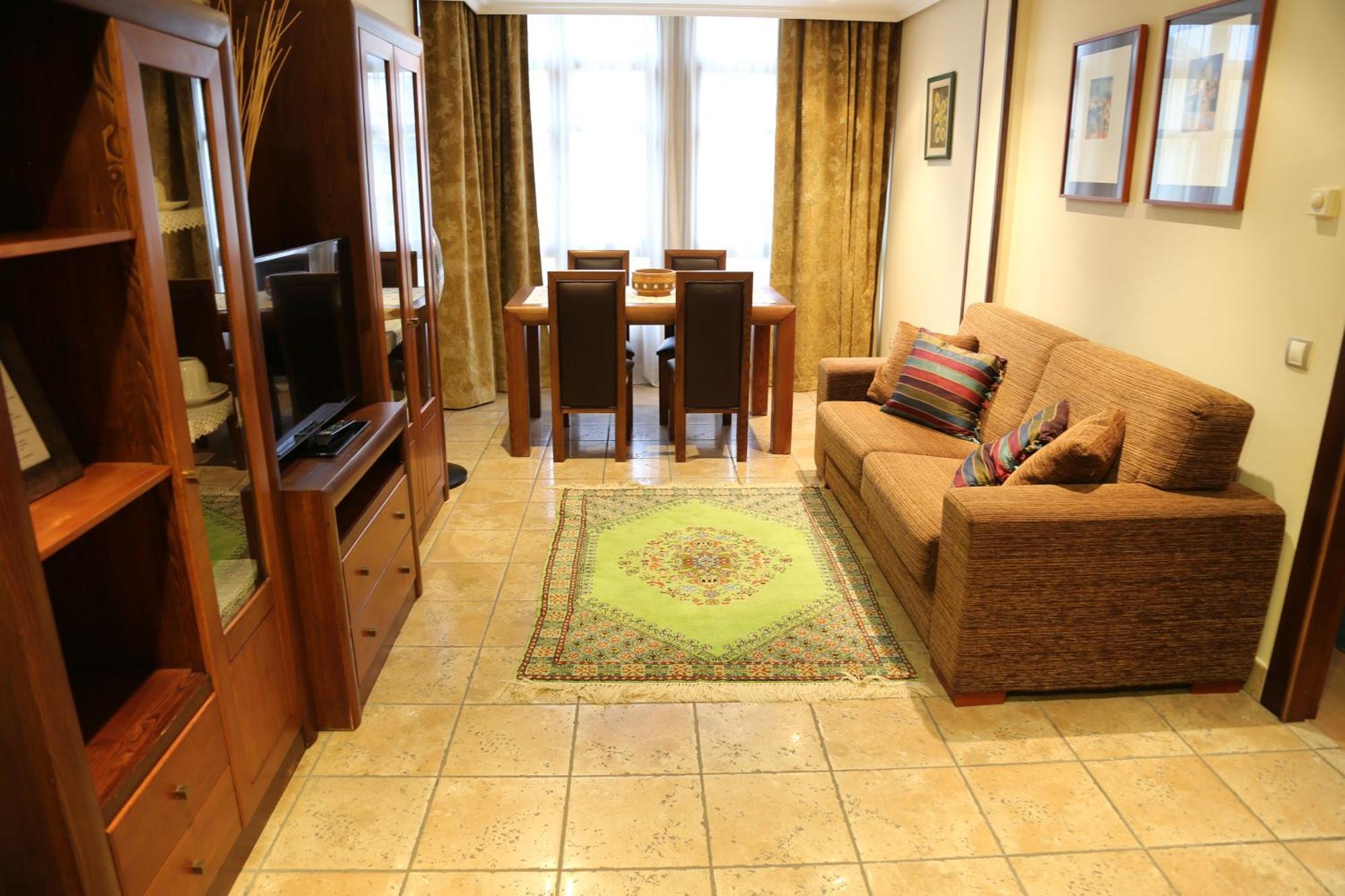 Apartamentos La Pontiga *** 因菲耶斯托 客房 照片