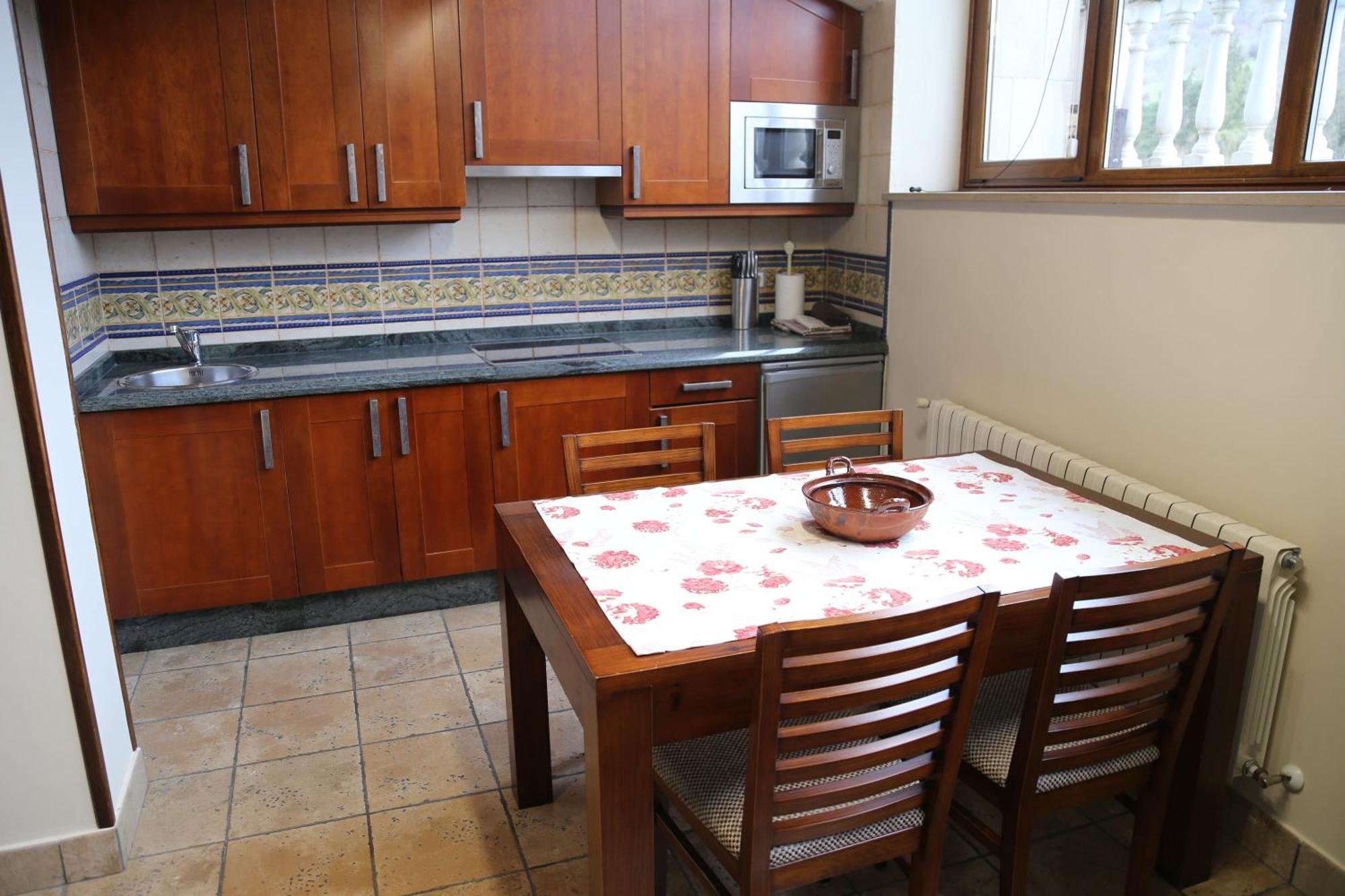 Apartamentos La Pontiga *** 因菲耶斯托 外观 照片